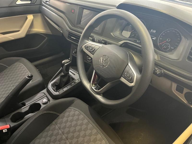 Volkswagen Polo Sedan 1.6 Tiptronic