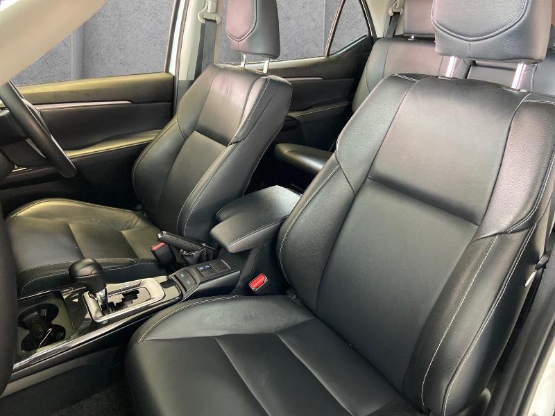 Toyota Fortuner 2.4 Gd-6 Rb At