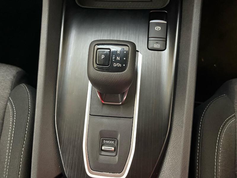 Nissan Qashqai 1.3T Acenta Xtronic 2-Tone