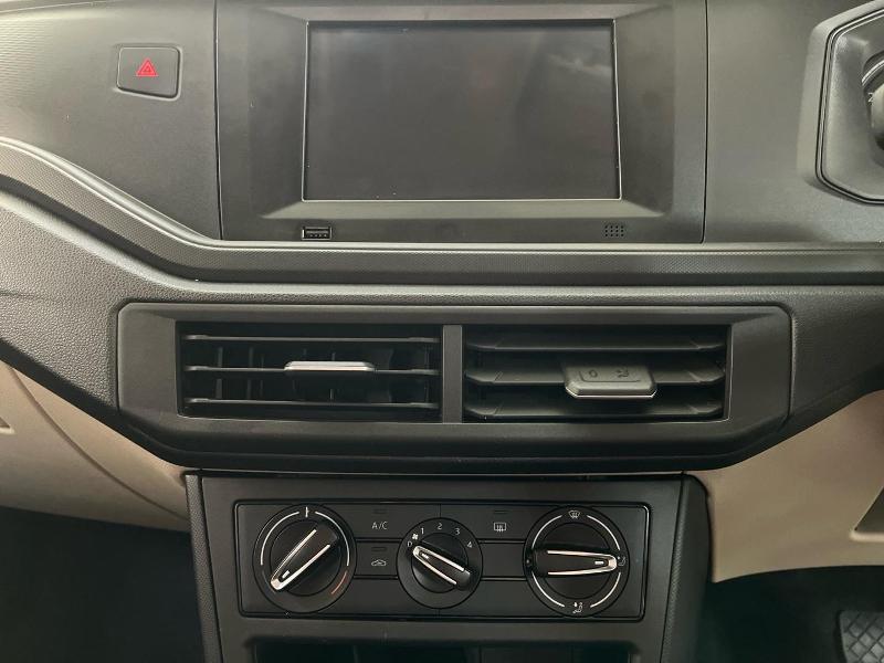 Volkswagen Polo Sedan 1.6 Tiptronic