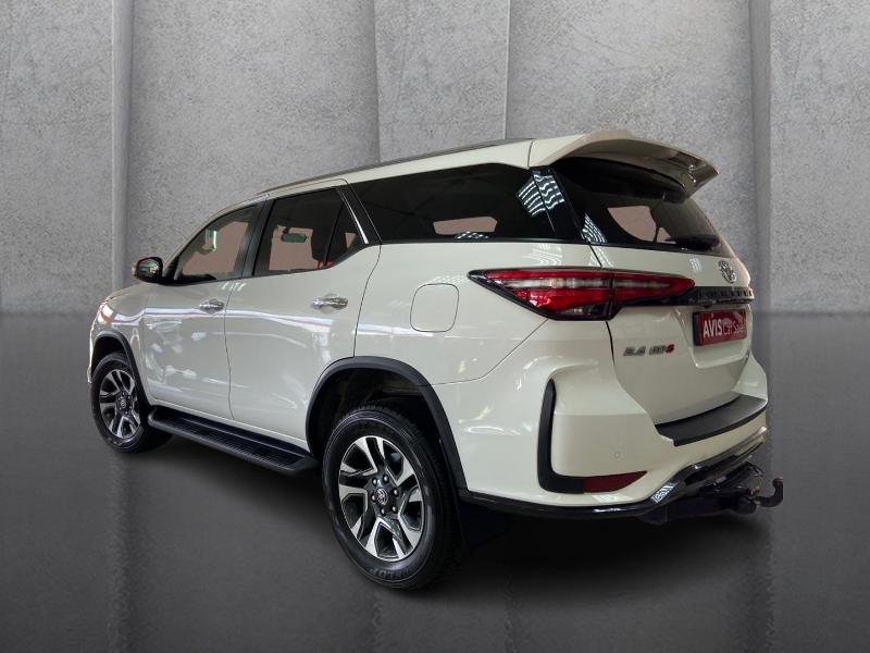 Toyota Fortuner 2.4 Gd-6 Rb 6At