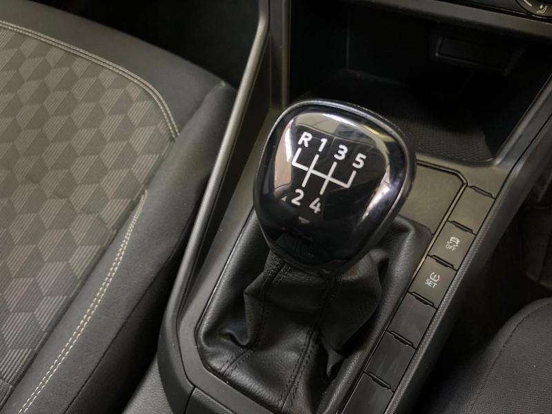 Volkswagen Polo Sedan 1.6 Base