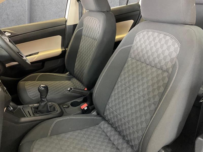 Volkswagen Polo Sedan 1.6 Base