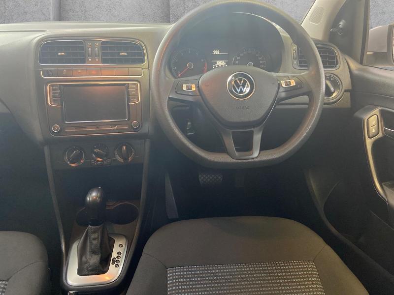 Volkswagen Polo Vivo Hatch 1.6 Life Tipt
