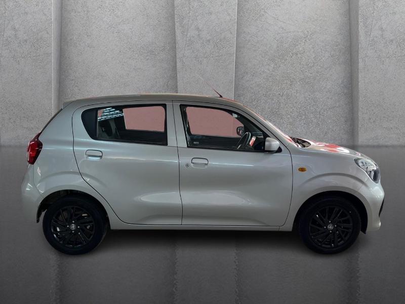 Toyota Vitz 1.0 Xr Amt