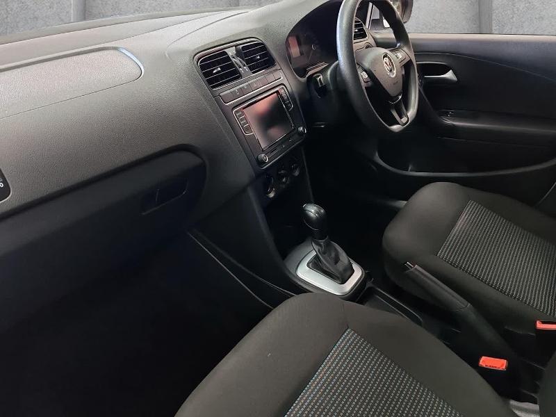 Volkswagen Polo Vivo Hatch 1.6 Comfortline Tiptronic