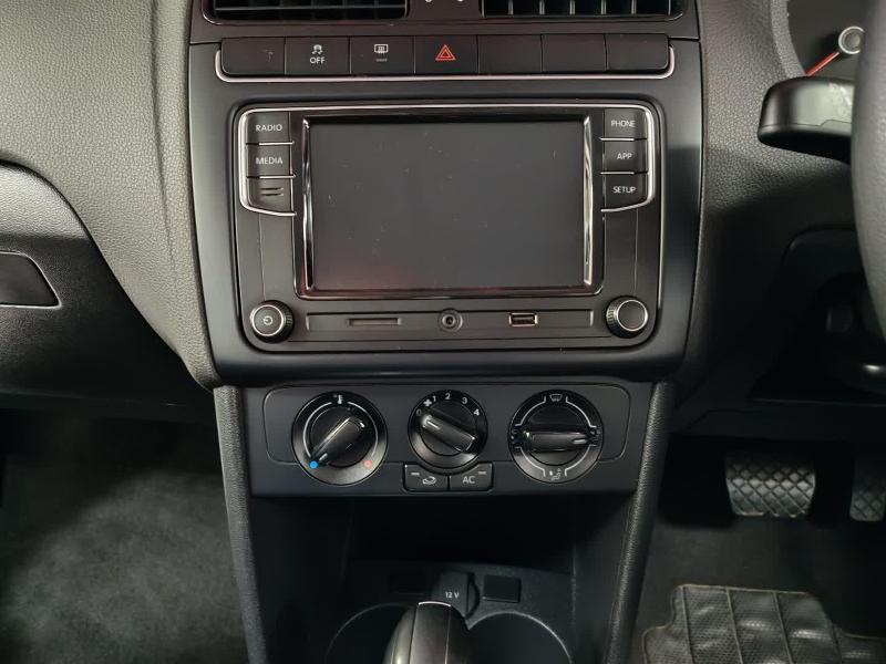 Volkswagen Polo Vivo Hatch 1.6 Comfortline Tiptronic