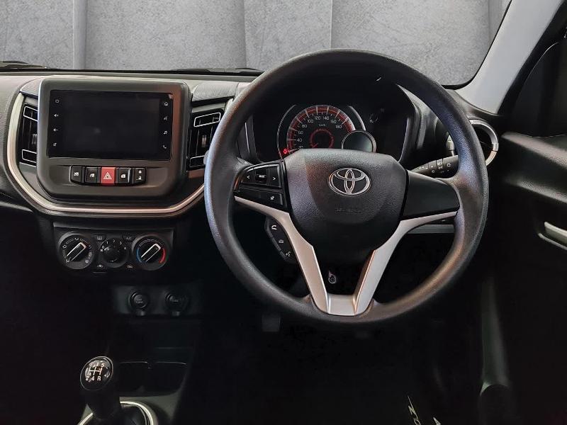Toyota Vitz 1.0 Xr