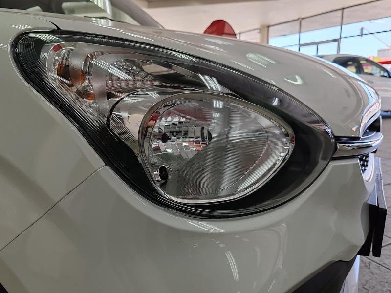 Toyota Vitz 1.0 Xr
