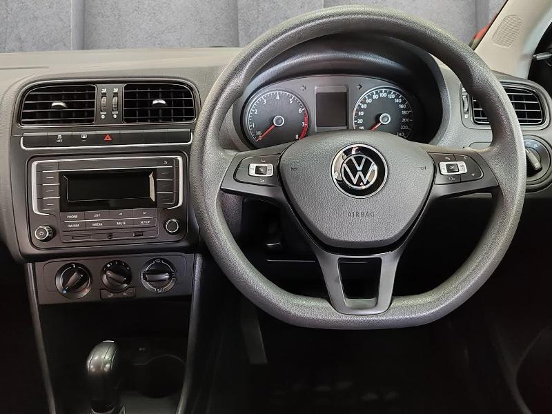 Volkswagen Polo Vivo Hatch 1.6 Comfortline Tiptronic