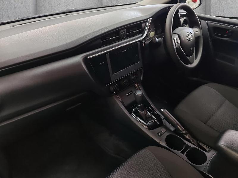 Toyota Corolla Quest 1.8 Plus
