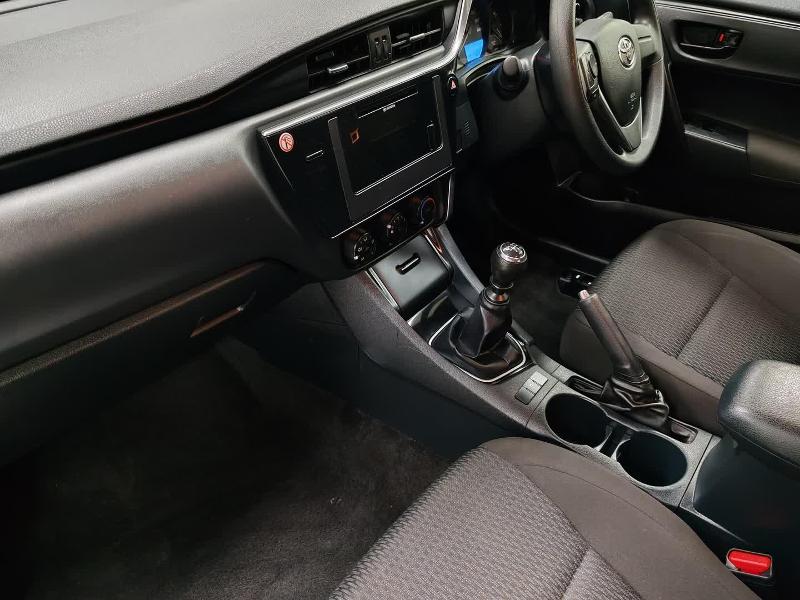 Toyota Corolla Quest 1.8 Plus