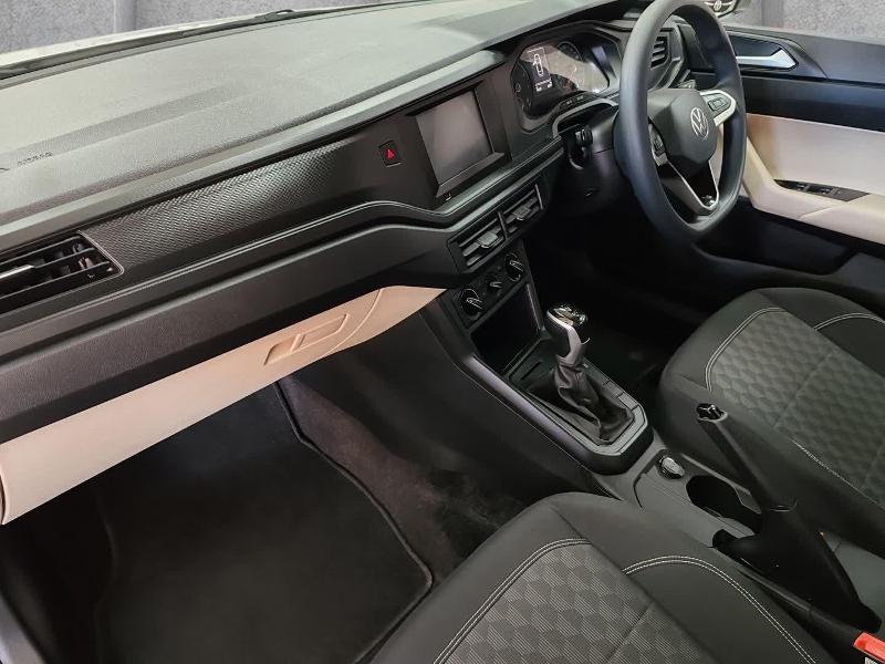 Volkswagen Polo Sedan 1.6 Tiptronic