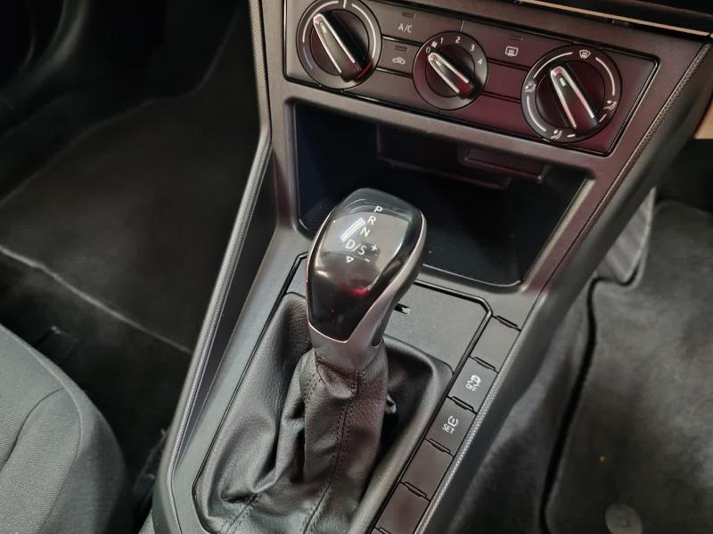Volkswagen Polo Sedan 1.6 Tiptronic
