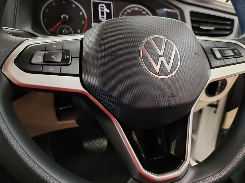 Volkswagen Polo Sedan 1.6 Tiptronic