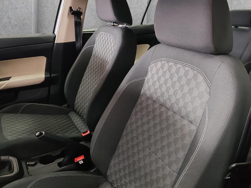 Volkswagen Polo Sedan 1.6 Base