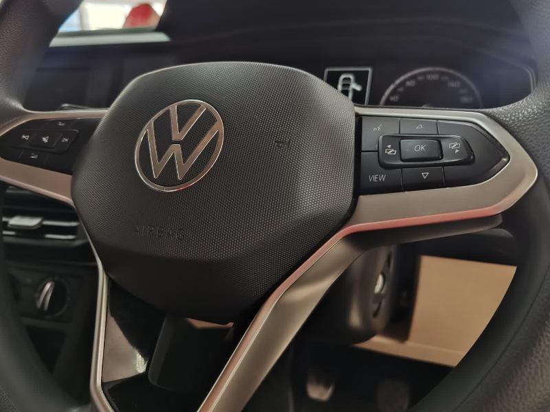 Volkswagen Polo Sedan 1.6 Base