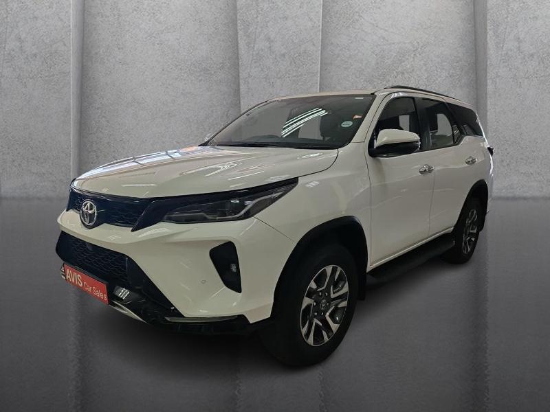 Toyota Fortuner 2.4 Gd-6 Rb At