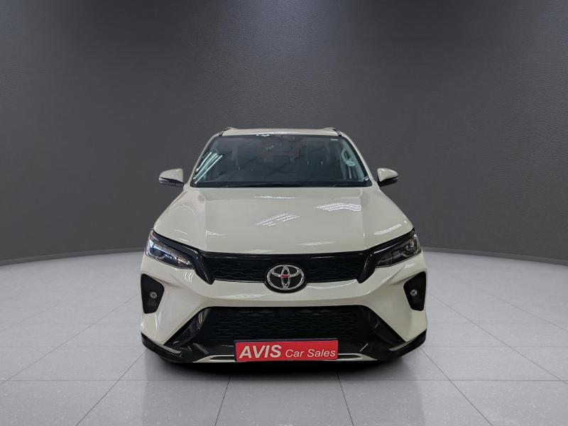 Toyota Fortuner 2.4 Gd-6 Rb 6At