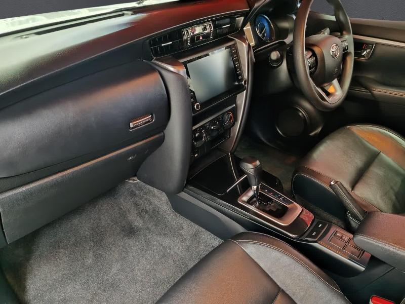 Volkswagen Polo Vivo Hatch 1.6 Life Tipt