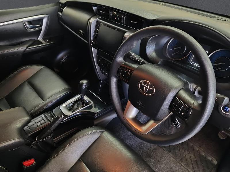 Toyota Fortuner 2.4 Gd-6 Rb 6At