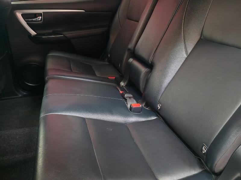 Toyota Fortuner 2.4 Gd-6 Rb 6At