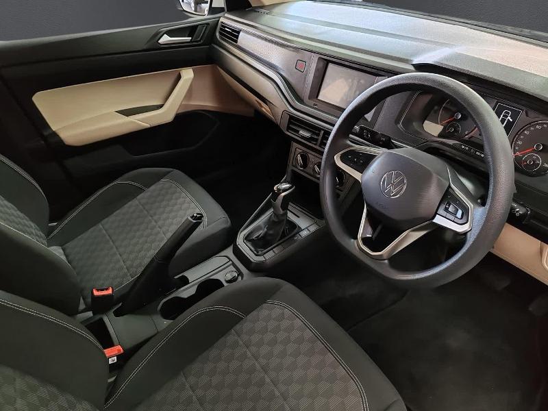 Volkswagen Polo Sedan 1.6 Tiptronic