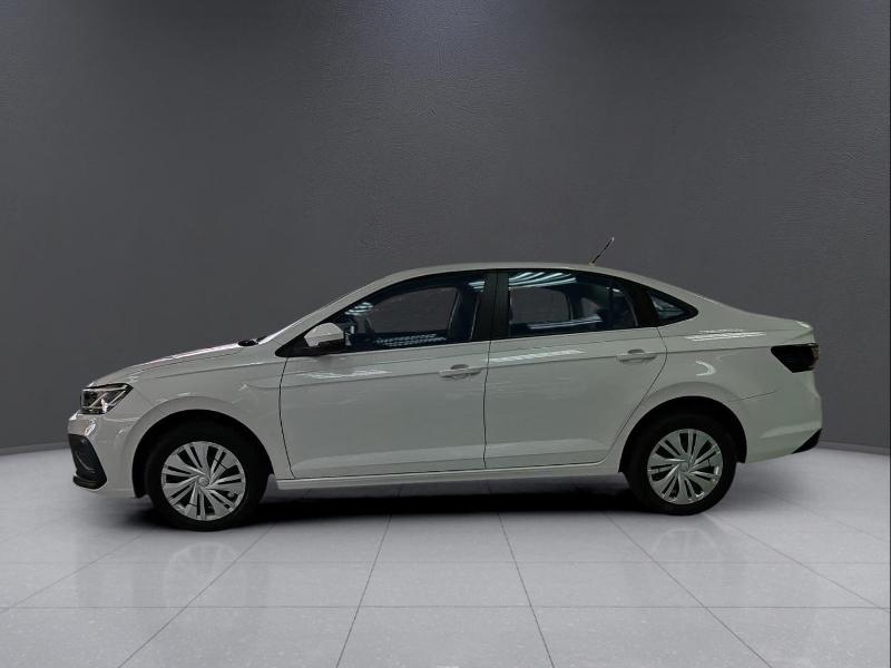 Volkswagen Polo Sedan 1.6 Base