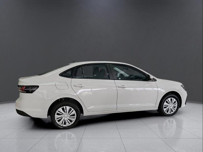 Volkswagen Polo Sedan 1.6 Base
