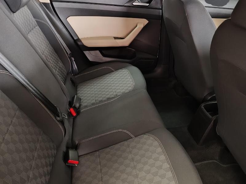 Volkswagen Polo Sedan 1.6 Base