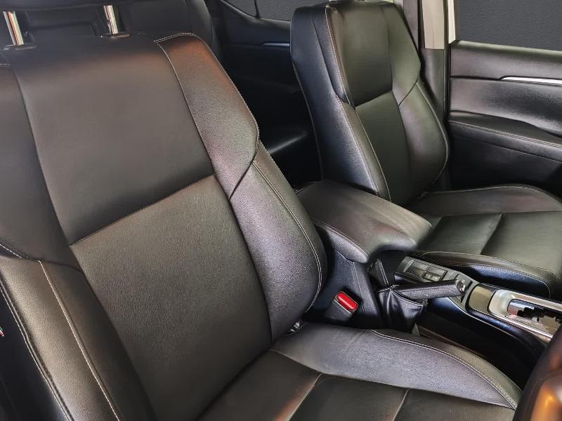 Toyota Fortuner 2.4 Gd-6 Rb At