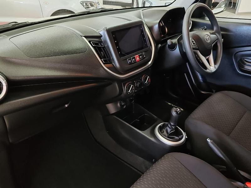 Toyota Vitz 1.0 Xr