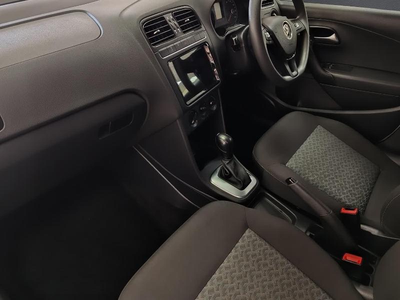 Volkswagen Polo Vivo Hatch 1.6 Life Tipt