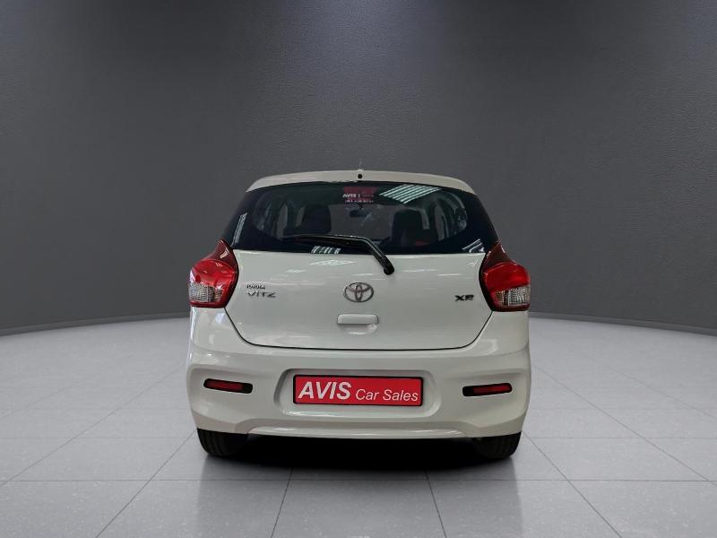 Toyota Vitz 1.0 Xr Mt