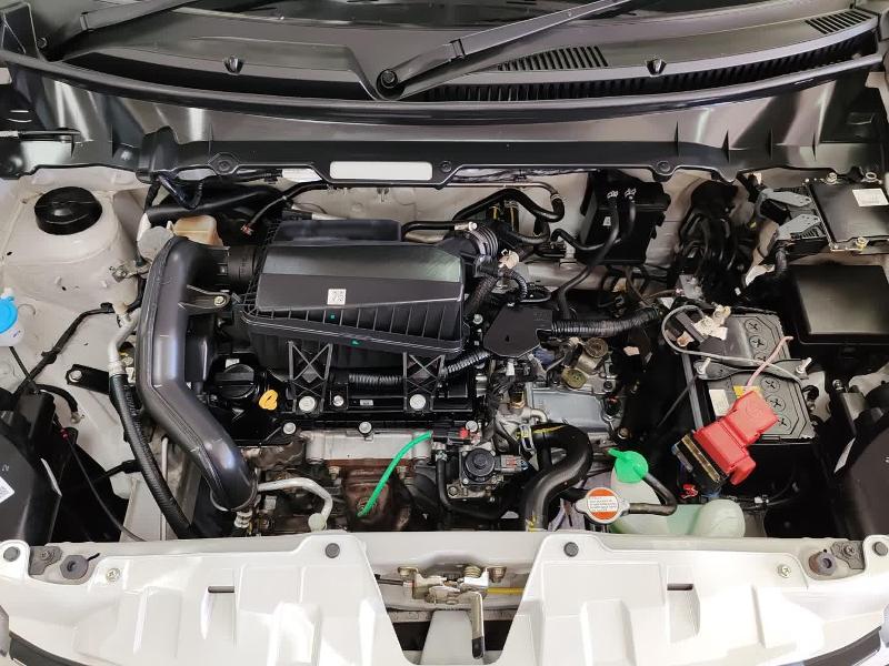 Toyota Vitz 1.0 Xr Mt